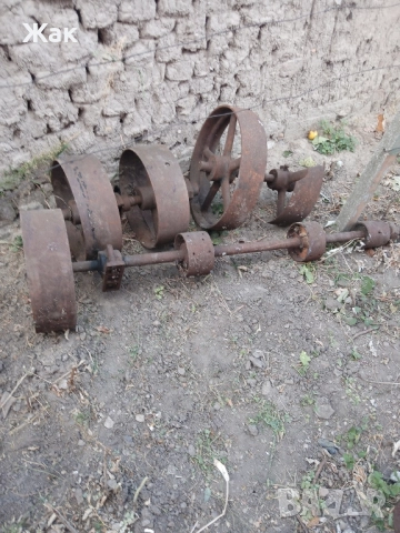 колела от желязо , снимка 2 - Други ценни предмети - 51750807