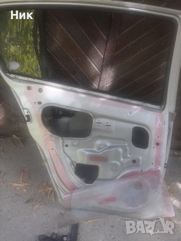 Врата опел астра H хечбек, снимка 5 - Части - 51628311