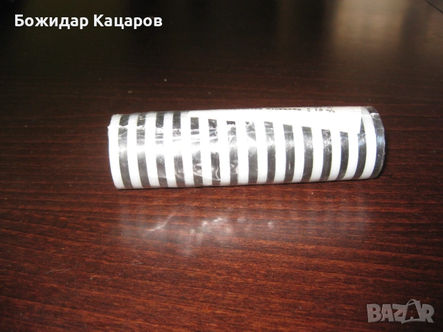 Стари, не разпечатвани пулове за табла.Цена - 6 евро, за комплект. Пращам по Еконт.