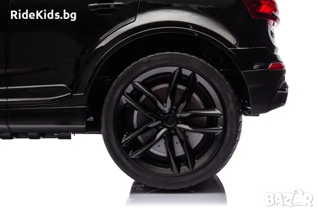 Audi Q7 12V – Детска акумулаторна кола, Черна, EVA гуми, снимка 6 - Детски велосипеди, триколки и коли - 49743740