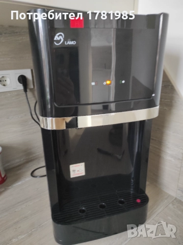 Диспенсър за филтриране на вода