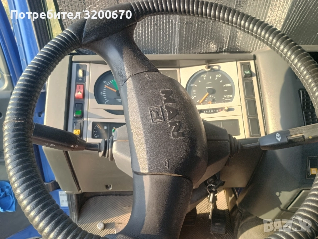 Продава се самосвал с кран , снимка 7 - Камиони - 52499318