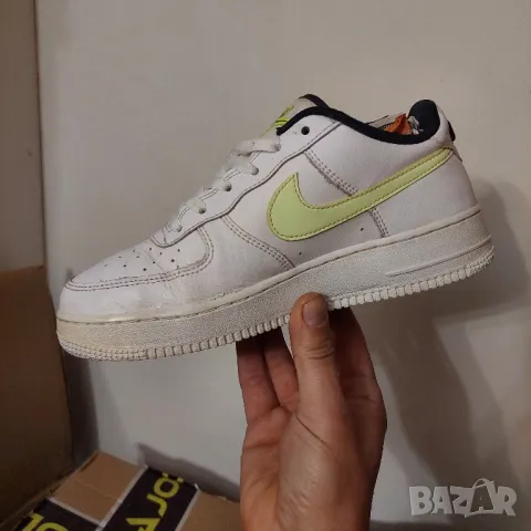 оригинални маратонки Nike Air Force 1 LV8 1 номер 38-38,5, снимка 8 - Маратонки - 47499149
