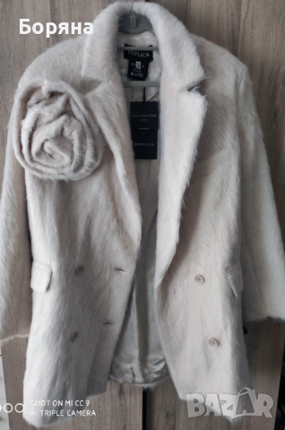 Replica Moda ново с етикет палто Magda Fur с роза, снимка 3 - Палта, манта - 52169760