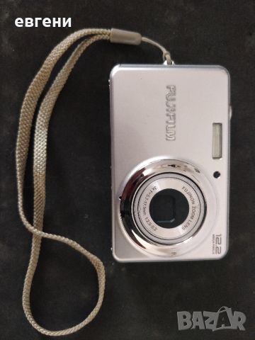 Fujifilm 12,2 mp, снимка 1 - Фотоапарати - 45233565