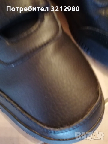 Маратонки адидас , снимка 2 - Детски маратонки - 52919521