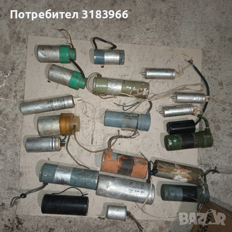 голям лот кондензатори за ел мотоли., снимка 4 - Друга електроника - 53499178