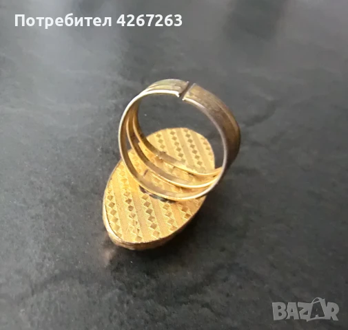 Ретро дамски пръстен с голям кабошон от арт стъкло, снимка 3 - Пръстени - 50986647