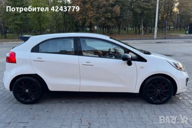 Kia Rio 1.1 75k, снимка 8 - Автомобили и джипове - 53407663