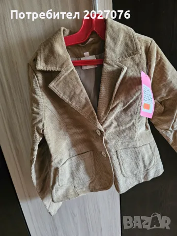 Детско сако, снимка 2 - Детски якета и елеци - 49828107