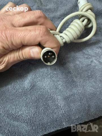 Стар микрофон МД 74 и стари аудио кабели, снимка 8 - Микрофони - 53071526