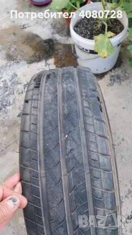 лятна гума за лекотоварен камион, снимка 3 - Гуми и джанти - 46418337