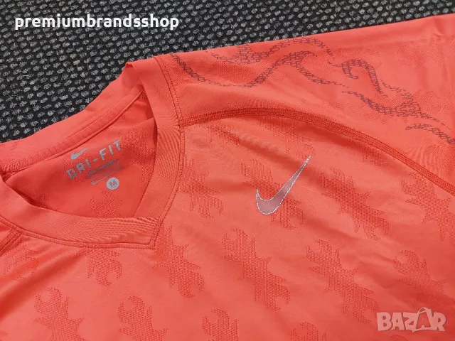 Nike rafa тениска L , снимка 2 - Тениски - 47532783