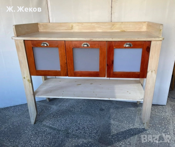 Стилен дървен шкаф, снимка 3 - Шкафове - 53963663