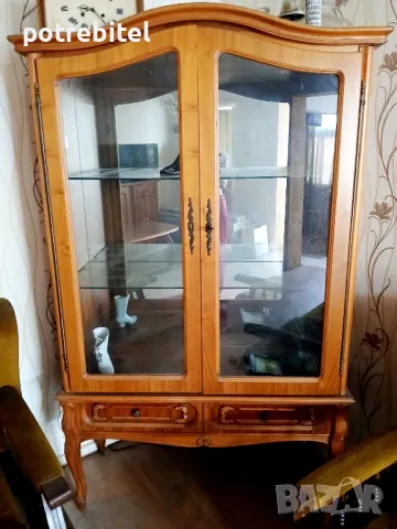Витрина в стил Луи 14, снимка 1