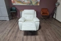 Бял кожен фотьойл La-z-boy с електрически релаксиращ механизъм, снимка 10
