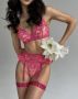 Луксозен дамски комплект бельо в розово със сърца, снимка 1 - Бельо - 45875375