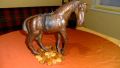 Продавам статуетка кожен кон., снимка 1 - Антикварни и старинни предмети - 45342168