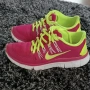 Дамски маратонки Nike размер 39 в розово и зелено , снимка 1