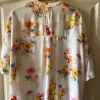 Разкошна нова one size овърсайз  Мароко елегантна риза zara Zara Зара цветя 100 % вискоза , снимка 2 - Ризи - 45683149