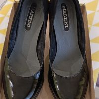 Официални дамски обувки, ток 8 см., черен лак и велур. Цена 70лв., снимка 1 - Дамски елегантни обувки - 45248173