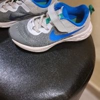 Детски маратонки Найк Nike номер 31, снимка 5 - Детски маратонки - 45809601