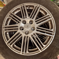 Оригинални гуми с джанти за Тойота Рав4, снимка 8 - Гуми и джанти - 44936875