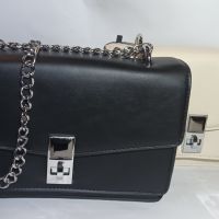 Дамска чанта през рамо JL STYLE, черна и беж, снимка 1 - Чанти - 45464772