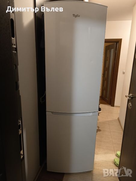 Комбиниран хладилник Whirlpool WBE 3411 A+W с долно стоящ фризер 
Общ обем: 338 л.
Компресор: 1, снимка 1