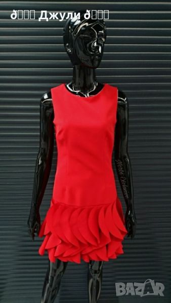 Ефектна червена рокля, снимка 1