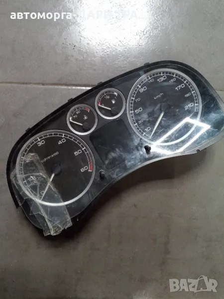 Уредно табло (километраж) за Пежо 307 2001г. Дизел, снимка 1