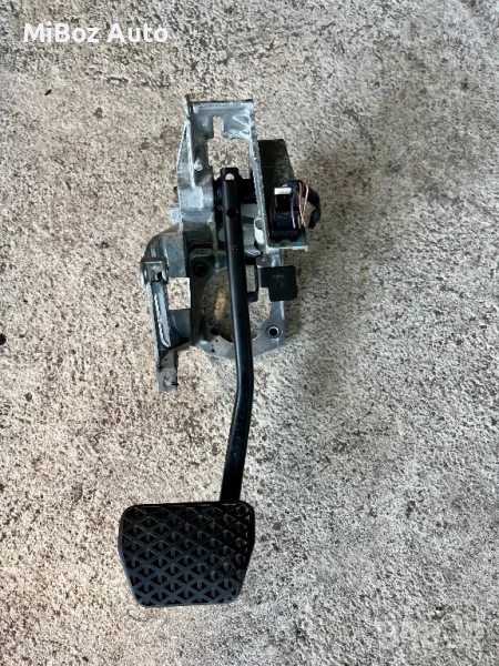 Педал спирачка БМВ Е90 91 BMW, снимка 1