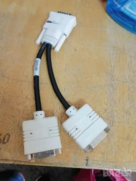 Преходник HP DMS-59 to 2xDVI-I Cable Adapter, снимка 1