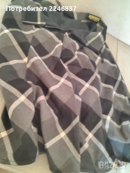 Пола, снимка 1