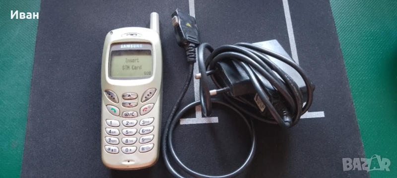  стари телефони, снимка 1