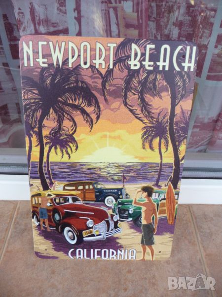 Метална табела Ню Порт Калифорния плажове ретро автомобили, снимка 1