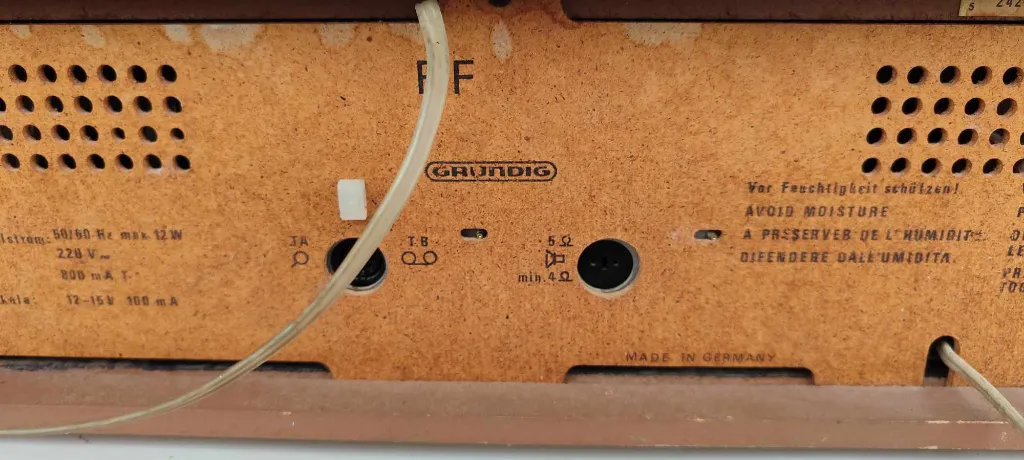 Радио Grundig RF 731 в Радиокасетофони, транзистори в гр. Стара