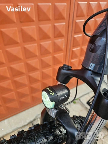 Планински/градски електрически велосипед Cube Touring on1 Bosch smart system 500w, снимка 10 - Велосипеди - 53498762