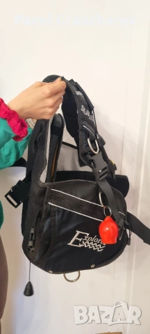 BCD компенсаторна жилетка за гмуркане, снимка 4 - Водни спортове - 53835663