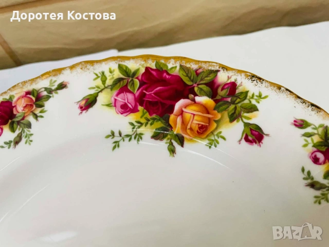 ROYAL ALBERT красиви чинии от Англия от костен порцелан, снимка 7 - Антикварни и старинни предмети - 53577955