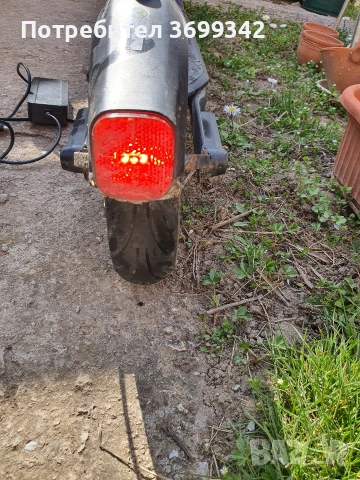 Електрическа тротинетка Segway F2 pro, снимка 7 - Велосипеди - 54173382