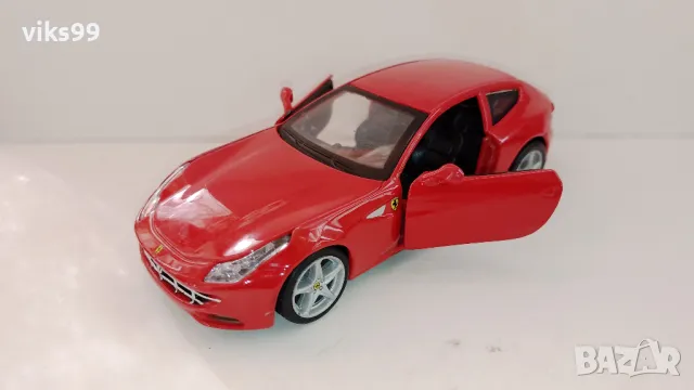 Метална количка Ferrari FF Bburago Мащаб 1:32 , снимка 2 - Колекции - 49596256