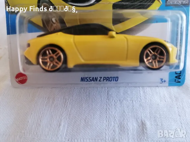 💕🧸 Hot Wheels Nissan Z Proto FACTORY FRESH жълт и бял, снимка 2 - Колекции - 47255350