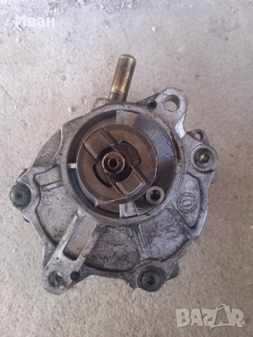 Вакуум помпа за Mercedes Benz Sprinter W906 2.2 CDI, снимка 2 - Части - 54180039