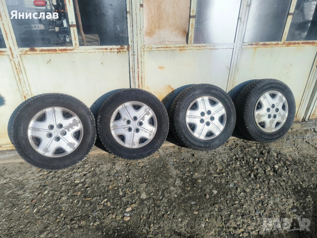 Джанти 5х114.3 R15 с зимни гуми и тасове