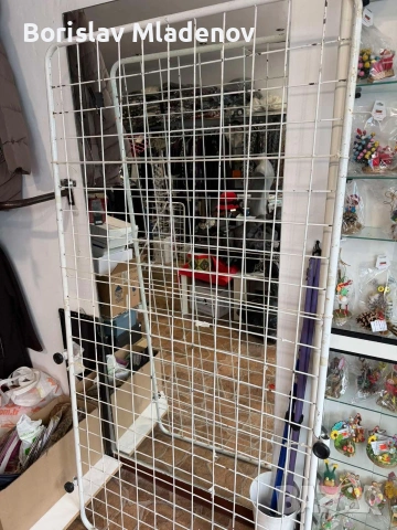 Щендер за мартеници 