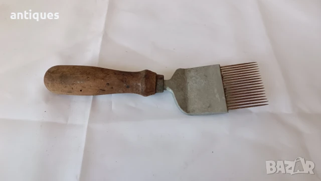 Стара пчеларска вилица за разпечатване, снимка 1