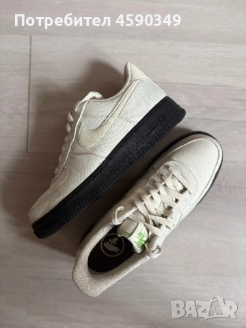 Nike Air Force 1 - оригинални и нови в бежов и черен цвят, снимка 4 - Спортни обувки - 52891890