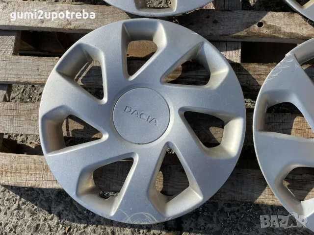 15 цола Тасове Dacia Sandero Logan 40315-7310R Оригинал, снимка 3 - Аксесоари и консумативи - 50158686