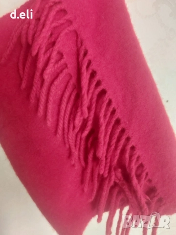 Sisley Italy. 100% Рехава вълна. Unisex шал